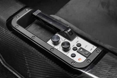 2531万7500ドル（邦貨換算約39億4650万円）で落札されたマクラーレン「F1」（C）Courtesy of RM Sotheby's