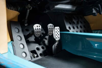 107万3750ドル（邦貨換算約1億6643万円）で落札されたポルシェ「911 リイマジンド バイ シンガー」（C）Courtesy of RM Sotheby's