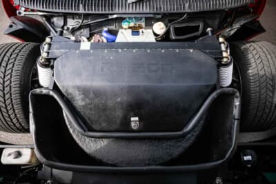 38万2500ポンド(邦貨換算約7726万円)で落札したフォード「RS200S」(C)iconicauctioneers