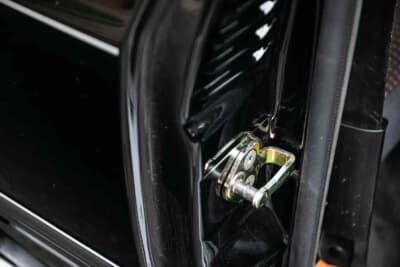 7万5000ポンド〜9万5000ポンド(邦貨換算約1580万円〜約2000万円)で現在も販売中のフォード「シエラRS500」(C)iconicauctioneers