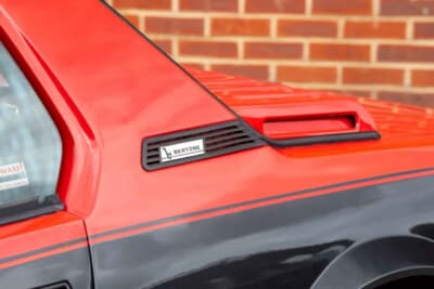 8100英ポンド（邦貨換算約170万円で落札されたベルトーネ「X1/9」（C）iconicauctioneers