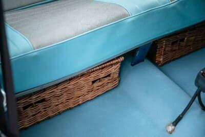 1万7438英ポンド（邦貨換算約362万円）で落札されたオースティン「ミニ クーパー マークII」（C）iconicauctioneers