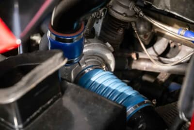 38万2500ポンド(邦貨換算約7726万円)で落札したフォード「RS200S」(C)iconicauctioneers