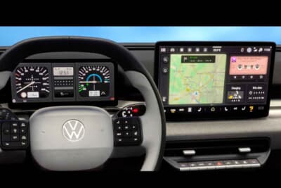 フォルクスワーゲンID.Polo：2枚の大型ディスプレイが一直線上に並ぶ視認性と操作性に優れたコクピット