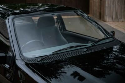 7万5000ポンド〜9万5000ポンド(邦貨換算約1580万円〜約2000万円)で現在も販売中のフォード「シエラRS500」(C)iconicauctioneers