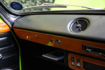 価格非公開で落札されたフォード「エスコート Mk Iメキシコ」（C）iconicauctioneers