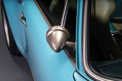 107万3750ドル（邦貨換算約1億6643万円）で落札されたポルシェ「911 リイマジンド バイ シンガー」（C）Courtesy of RM Sotheby's