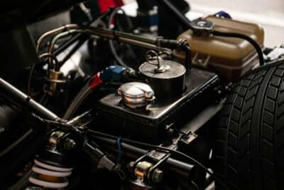 38万2500ポンド(邦貨換算約7726万円)で落札したフォード「RS200S」(C)iconicauctioneers