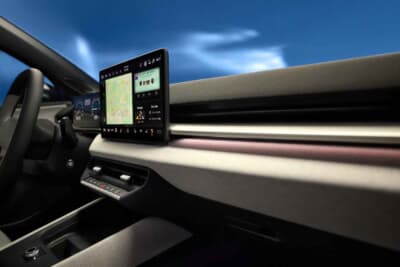 フォルクスワーゲンID.Polo：空調操作およびハザードランプ用の独立したボタンをまとめた操作ストリップを配置