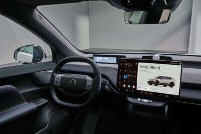 ボルボEX60 クロスカントリー:GoogleのAIアシスタントのGeminiを初採用。特長は自然な会話によって複雑な操作が可能