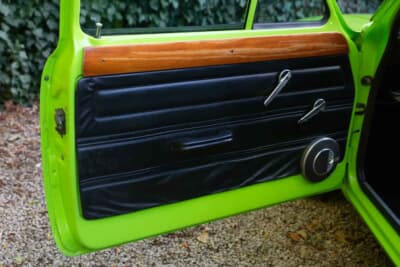 価格非公開で落札されたフォード「エスコート Mk Iメキシコ」（C）iconicauctioneers