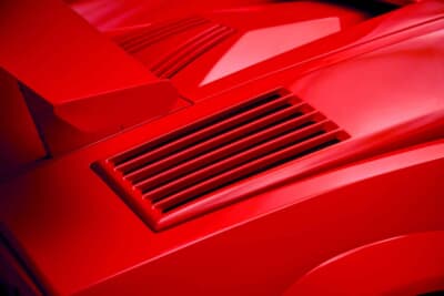 57万8750ドル(邦貨換算約8947万円)で落札されたランボルギーニ「カウンタック25thアニバーサリー」(C)Courtesy of RM Sotheby's