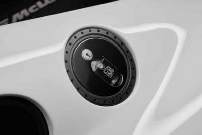 2531万7500ドル（邦貨換算約39億4650万円）で落札されたマクラーレン「F1」（C）Courtesy of RM Sotheby's