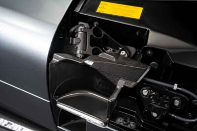 253万6250ドル(邦貨換算約3億9210万円)で落札されたフェラーリ「モンツァSP2」(C)Courtesy of RM Sotheby's