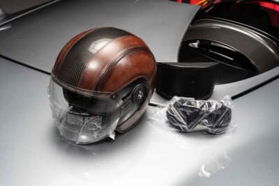 253万6250ドル(邦貨換算約3億9210万円)で落札されたフェラーリ「モンツァSP2」(C)Courtesy of RM Sotheby's