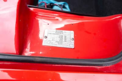 8100英ポンド（邦貨換算約170万円で落札されたベルトーネ「X1/9」（C）iconicauctioneers