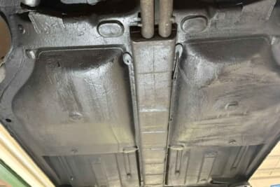 8100英ポンド（邦貨換算約170万円で落札されたベルトーネ「X1/9」（C）iconicauctioneers