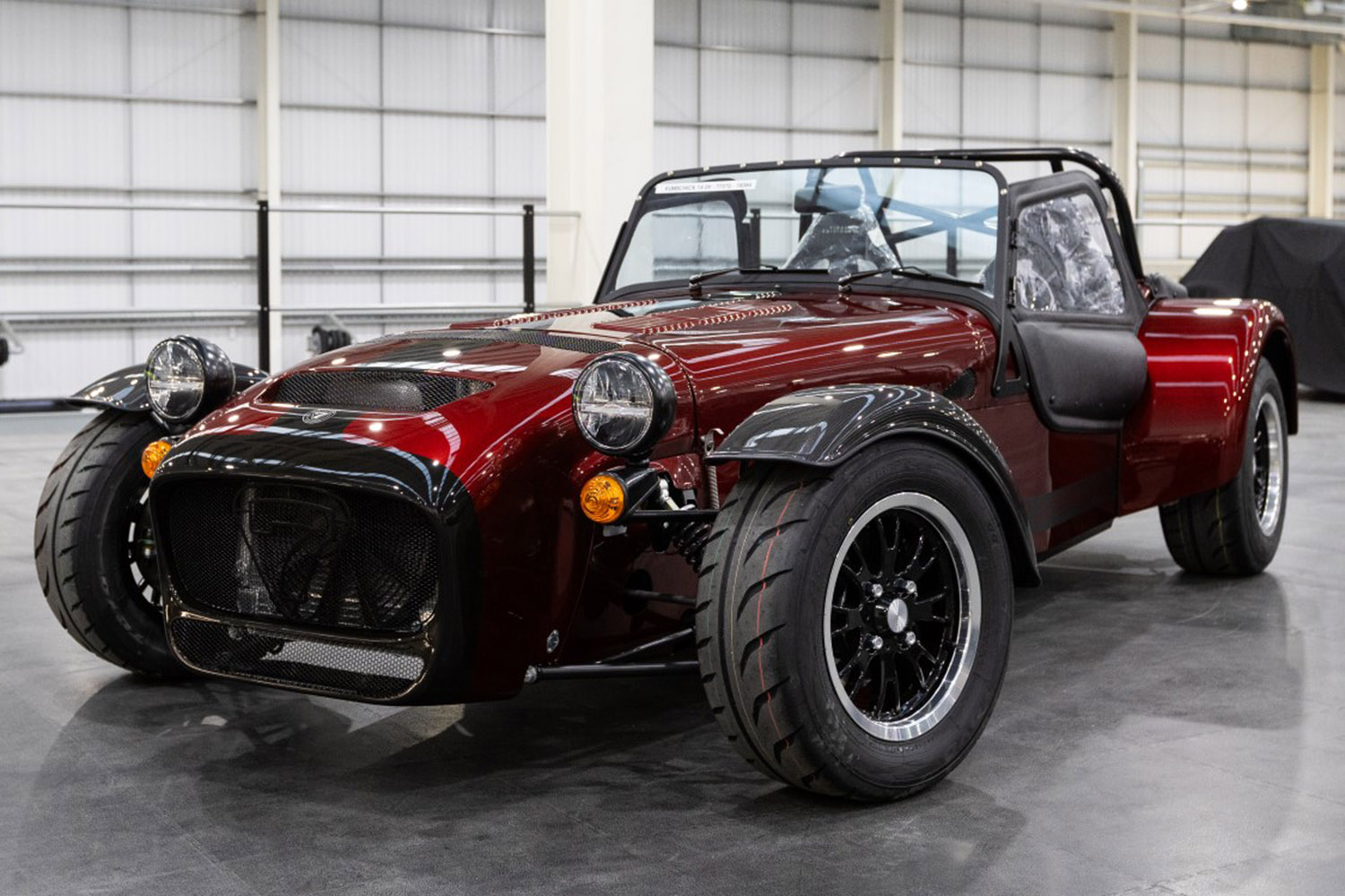 血湧き心萌えるケータハム「セブン」がついに終止符！生産ラインから