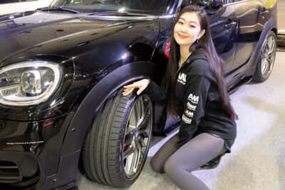 R's Racingの瀧井氏は、プロクセス スポーツ2のデザインのよさも魅力のひとつと捉えており、サイドウォールがスタイリッシュだと感じている