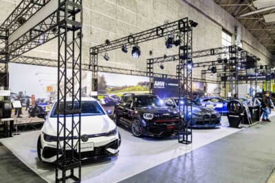 「大阪オートメッセ2025（OAM）」のAMWとPROXESがコラボした合同ブース「AMW with PROXES」