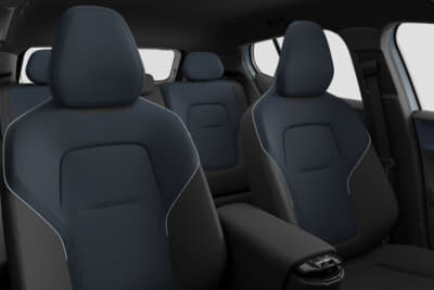 ボルボEX30 Plus Single Motor Selection：細かく調整できる人間工学に基づいた8ウェイパワーシートを採用