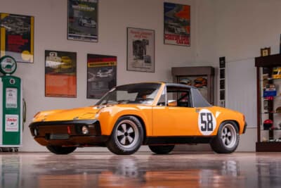 98万5000ドル(邦貨換算約1億5122万円)で落札されたポルシェ「914/6R」(C)Courtesy of RM Sotheby's