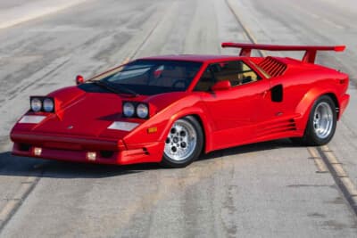 41万7500ドル（邦貨換算約6520万円）で落札されたランボルギーニ「カウンタック25thアニバーサリー」（C）Courtesy of RM Sotheby's