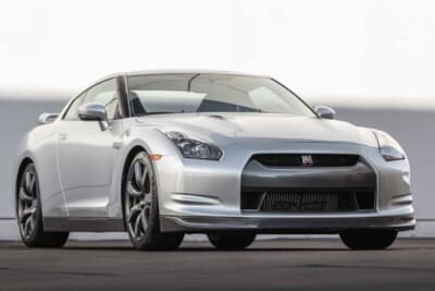 10万800ドル（邦貨換算約1695万円）で落札された日産「GT-R」（C）Courtesy of RM Sotheby's