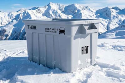 フィアット ドブロ MAXI 5 Bianco Gelato：付属のFIAT×THORオリジナルギヤボックス（75L）でマルチで使い勝手を引き上げる