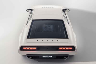 アンコール・シリーズ1：リアミッドに3.5L V8ツインターボエンジンを搭載