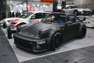 アンスラサイトのオリジナル塗装にTBKのアグレッシブなエアロを纏い、足元にはマイスターS1・3ピースを投入した