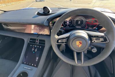 ポルシェ タイカン ターボGT：