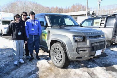 井手光裕/諒太/晴太組(No.7 IDE FAMILY/LAND ROVER DEFENDER/東京都)