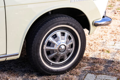日産 510型 ブルーバード SSS：タイヤサイズは165/80R13