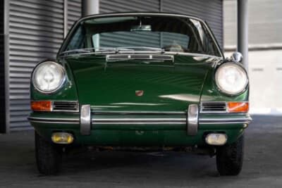 11万2000ドル（邦貨換算約1740万円）で落札されたポルシェ「911」（C）Courtesy of RM Sotheby's