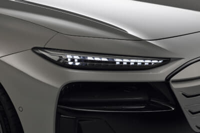 アウディA6 e-tron：マトリクスLEDヘッドライトは状況によって配光を可変させ、高度に制御するシステムを採用