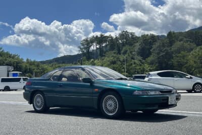 最新のSVXでも車齢は20年。年々純正パーツの製廃が多くなっている