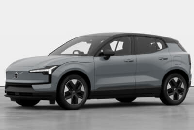 ボルボEX30 Plus Single Motor Selection：ヴェイパーグレーのボディカラーはコンパクトながらスパルタンなイメージ