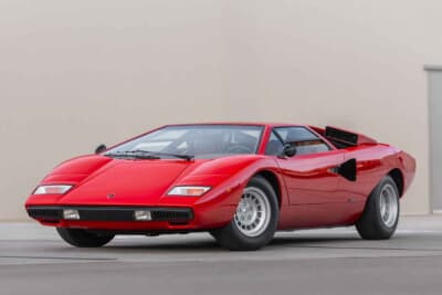 11万2000ドル（邦貨換算約1億7400万円）で落札されたランボルギーニ「カウンタックLP400」（C）Courtesy of RM Sotheby's