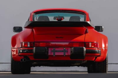 24万800ドル(邦貨換算約3756万円)で落札されたポルシェ「911ターボ」(C)Courtesy of RM Sotheby's