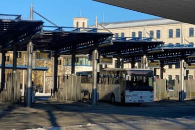 市内中心地に近い方のバスターミナル。ここからプラハ行きのバスも出ています