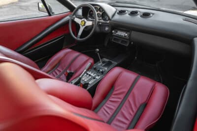 8万9600ドル（邦貨換算約1390万円）で落札されたフェラーリ「308GTB」（C）Courtesy of RM Sotheby's