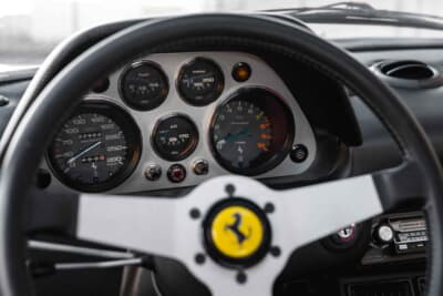 8万9600ドル（邦貨換算約1390万円）で落札されたフェラーリ「308GTB」（C）Courtesy of RM Sotheby's