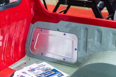 日産 サニートラック：サイドパネルはアルミの板が貼られている