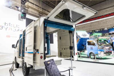 ダイハツ ハイゼットトラック ジャンボ EXTEND3：使い勝手を追求した独自の開閉機構。荷物の出し入れだけでなく、拡張時の動線も考慮されている
