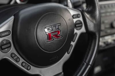 10万800ドル（邦貨換算約1695万円）で落札された日産「GT-R」（C）Courtesy of RM Sotheby's