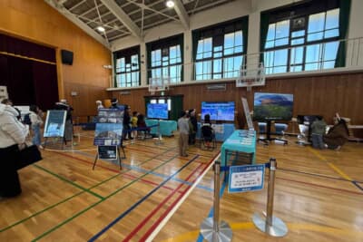 「OKISHU活動」では、賞品がいっぱいのビンゴ大会、詩吟発表会、餅つき大会、お茶会もあります