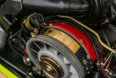 72万5000ドル（邦貨換算約1億1300万円）で落札されたポルシェ「911カレラRS2.7」（C）Courtesy of RM Sotheby's