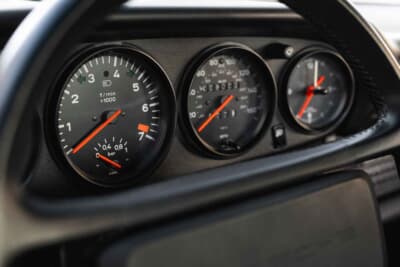 24万800ドル(邦貨換算約3756万円)で落札されたポルシェ「911ターボ」(C)Courtesy of RM Sotheby's