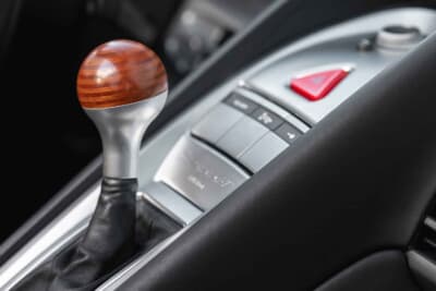 308万5000ドル（邦貨換算約4億8100万円）で落札されたポルシェ「カレラGT」（C）Courtesy of RM Sotheby's